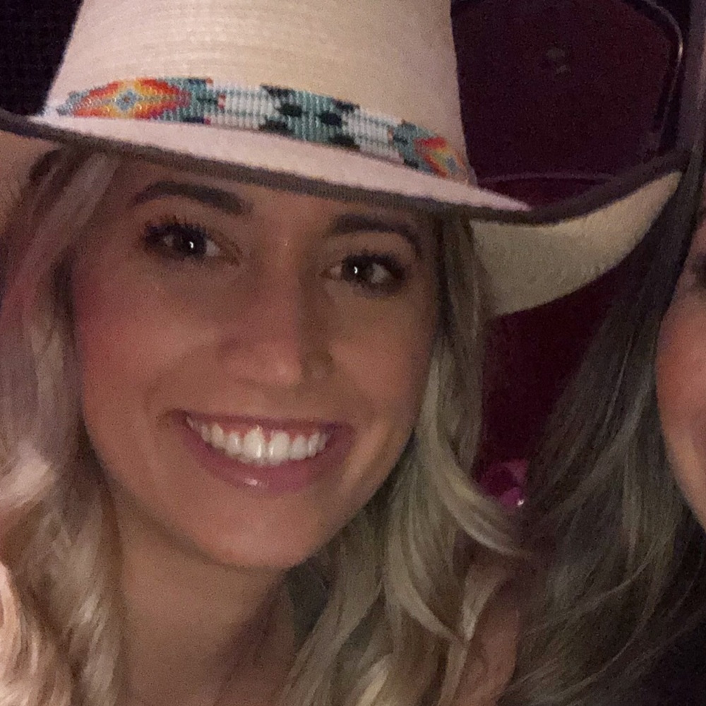 Meet your Posher, Kristen